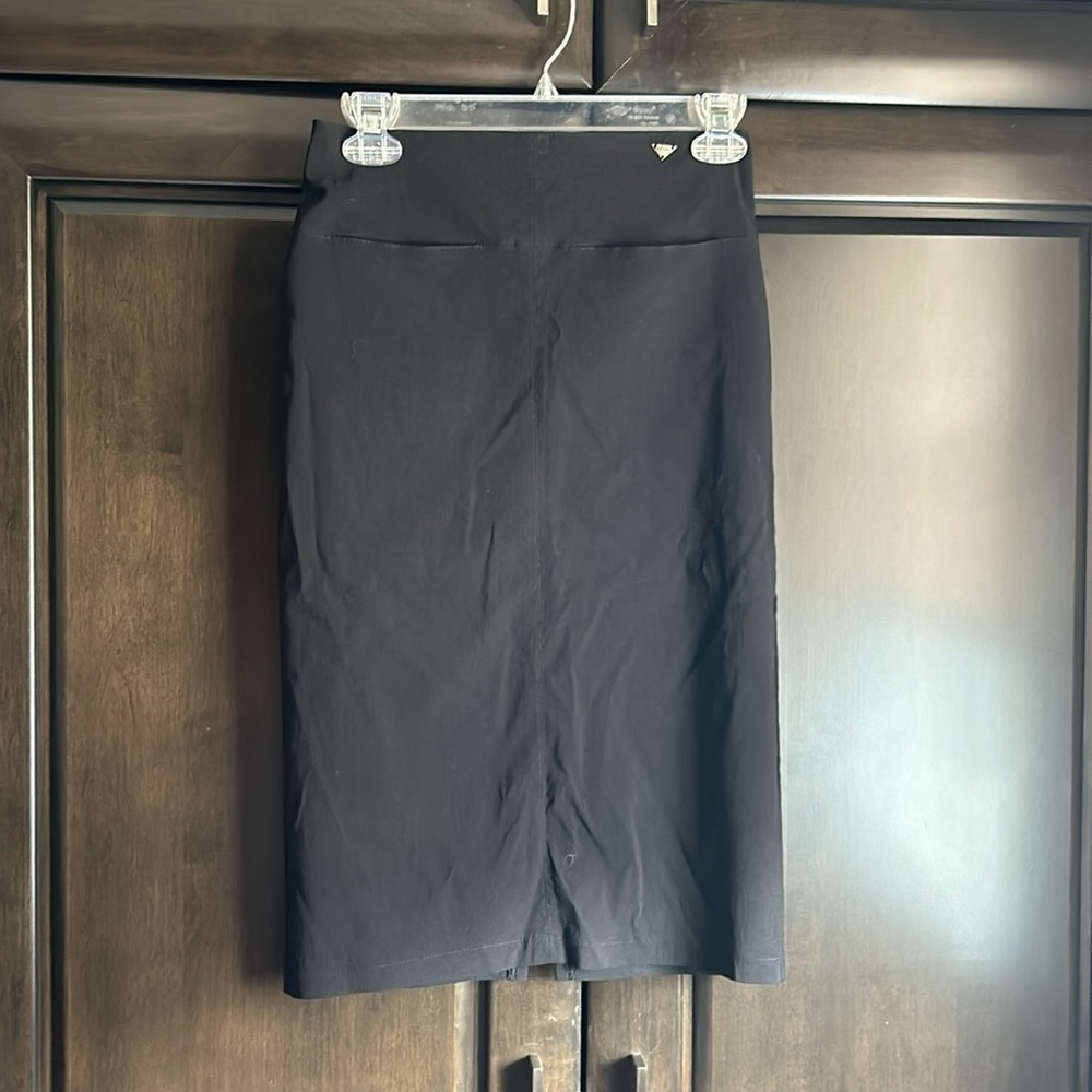 Axara classic black pencil skirt with pockets